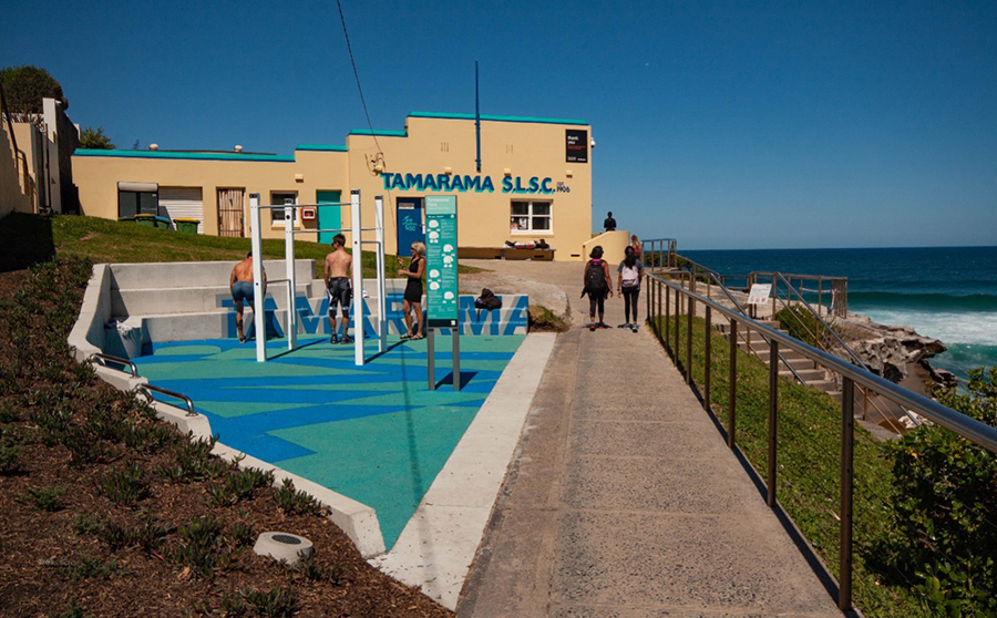 Tamarama lifesaver surf club